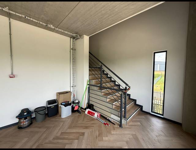 3,743M² WAREHOUSE TO LET IN SPARTAN